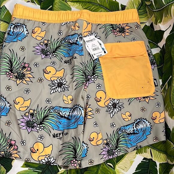 NWT Neff Men's Swim Shorts with Duck and Wave Print size L two side pockets, - Picture 3 of 3